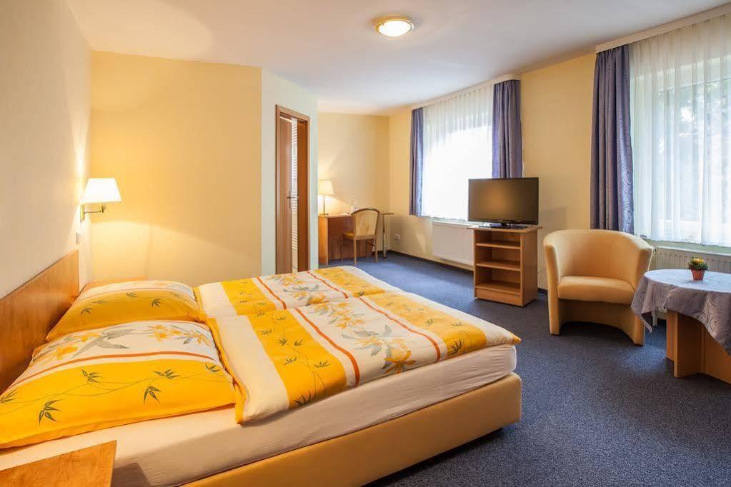Hotel-Restaurant Zur Linde Altenmedingen Εξωτερικό φωτογραφία
